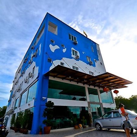 Yew Boutique Hotel Teluk Intan Esterno foto