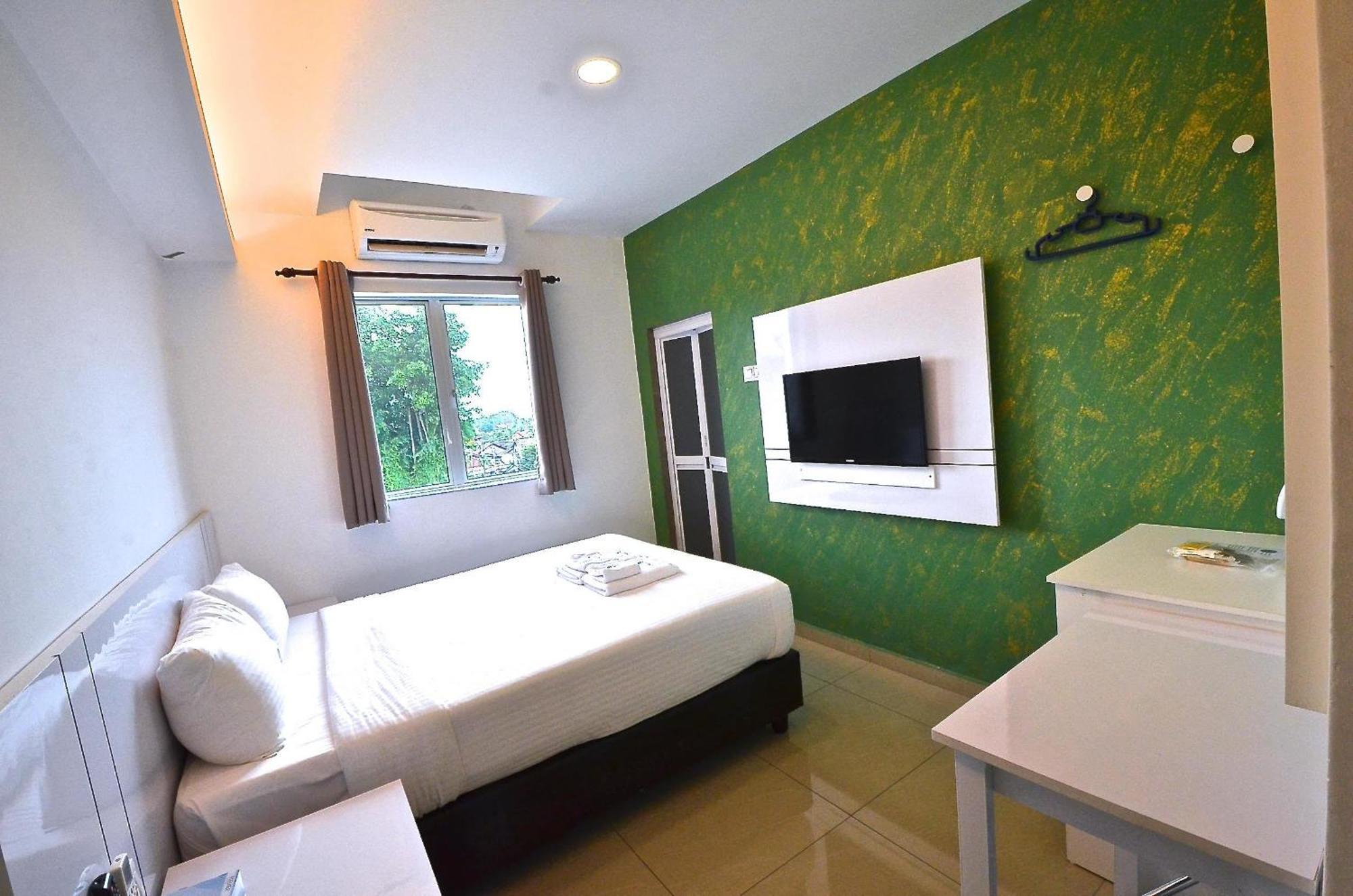 Yew Boutique Hotel Teluk Intan Camera foto