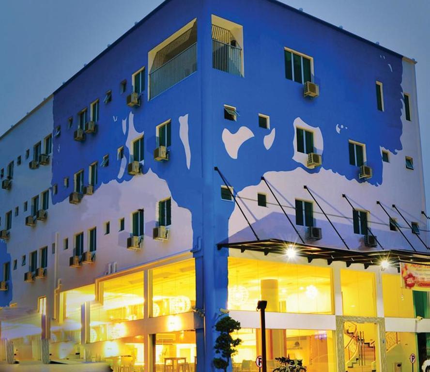 Yew Boutique Hotel Teluk Intan Esterno foto